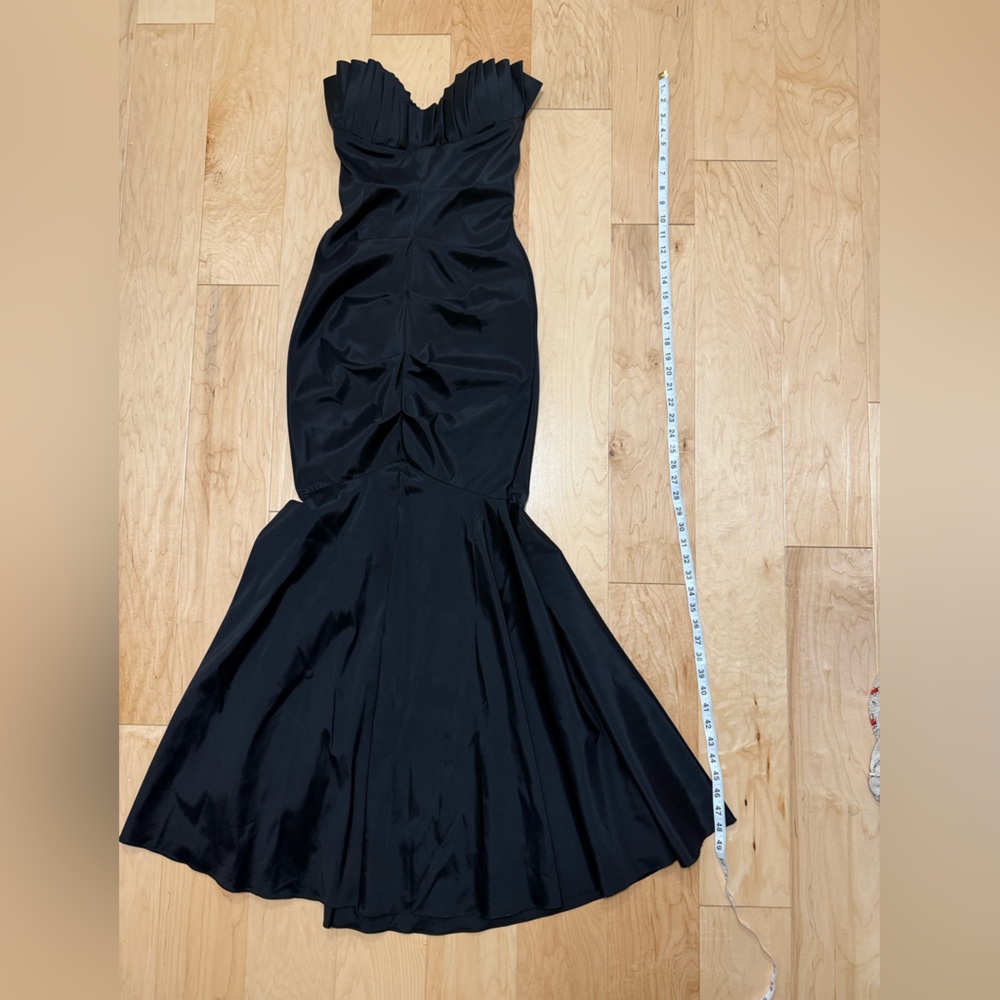 Betsy & Adam Midnight Strapless Gown - Picture 4 of 6